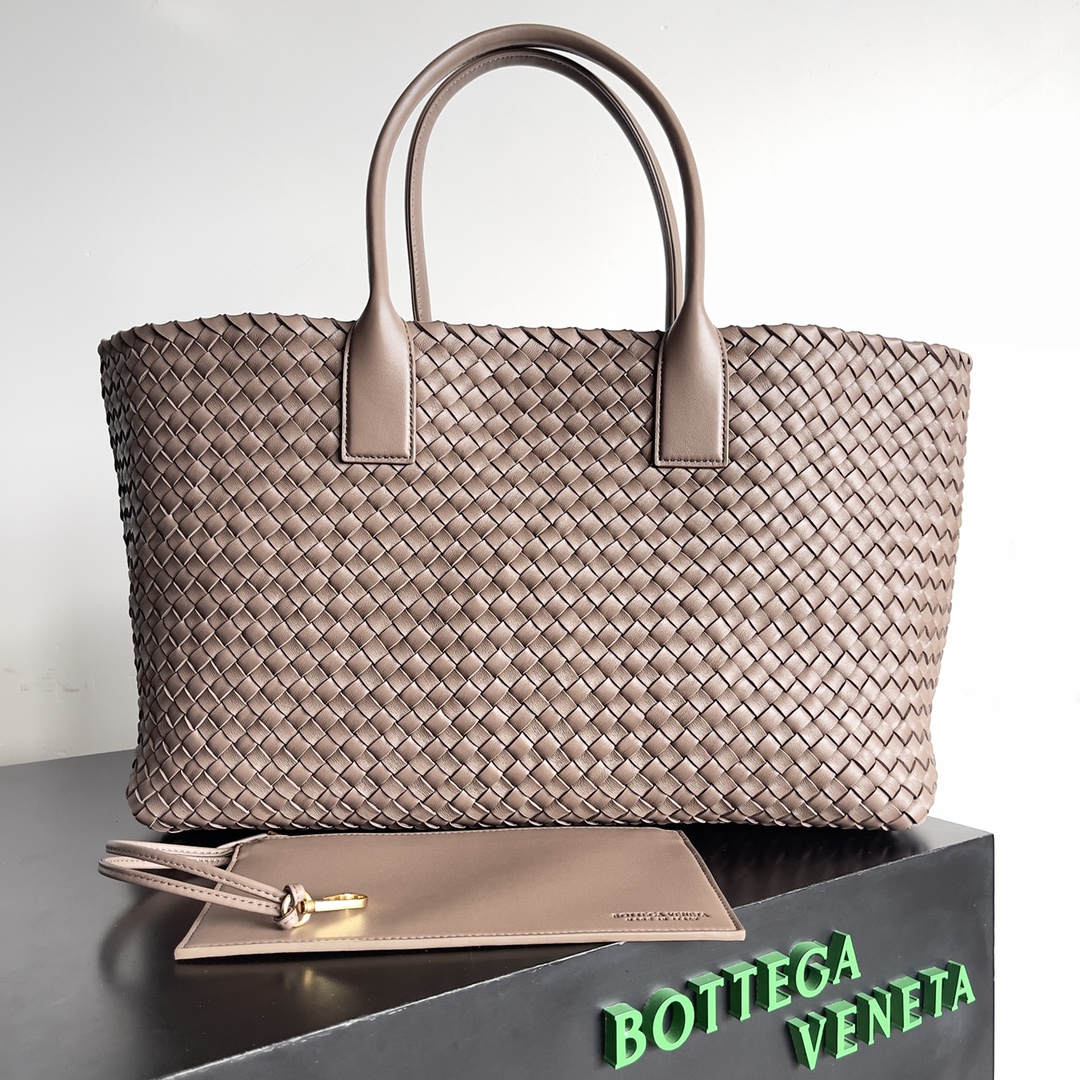 Bottega Veneta Shopping Bags